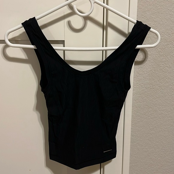 Liaison the Label X Sydney Adam’s workout top - Picture 1 of 4